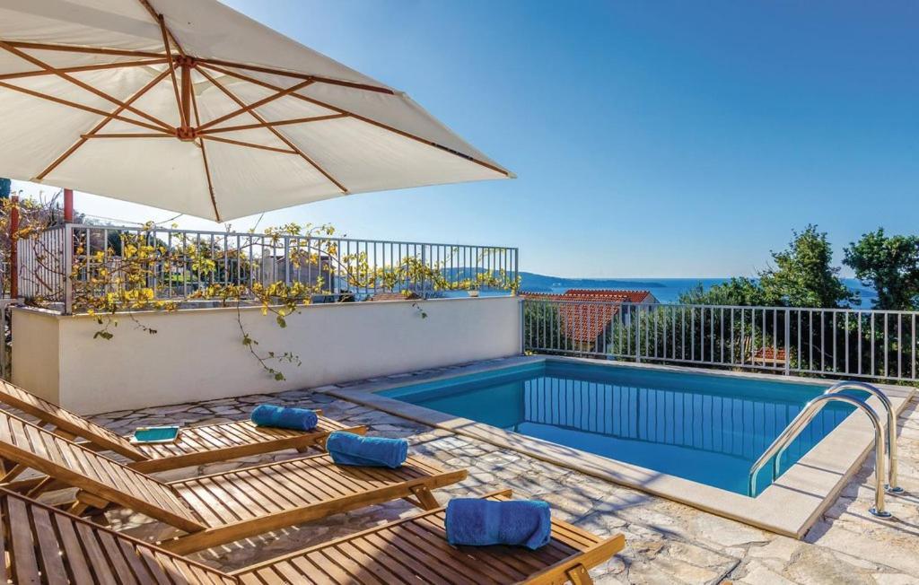 Villa Maestral Brsecine Екстер'єр фото