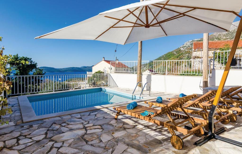 Villa Maestral Brsecine Екстер'єр фото